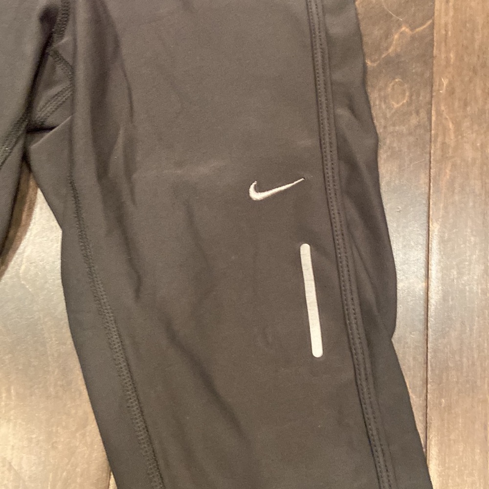 Nike crop - Picture 2 of 4